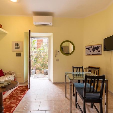 Cipro Tiny House Apartment Rome Bagian luar foto